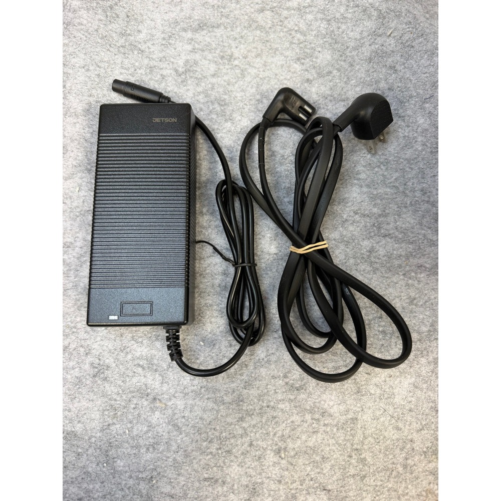 Charger 50.4V 1.3A for an‎ Electric Scooter